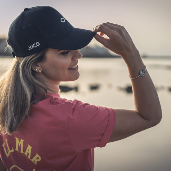 Gorra Casual Azul Juco - Alta Calidad con Bordado de Pez