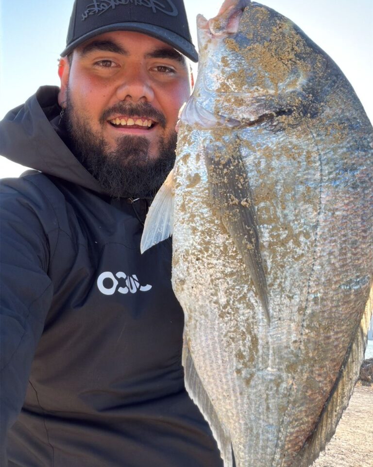 Dorada capturada con material JUCO